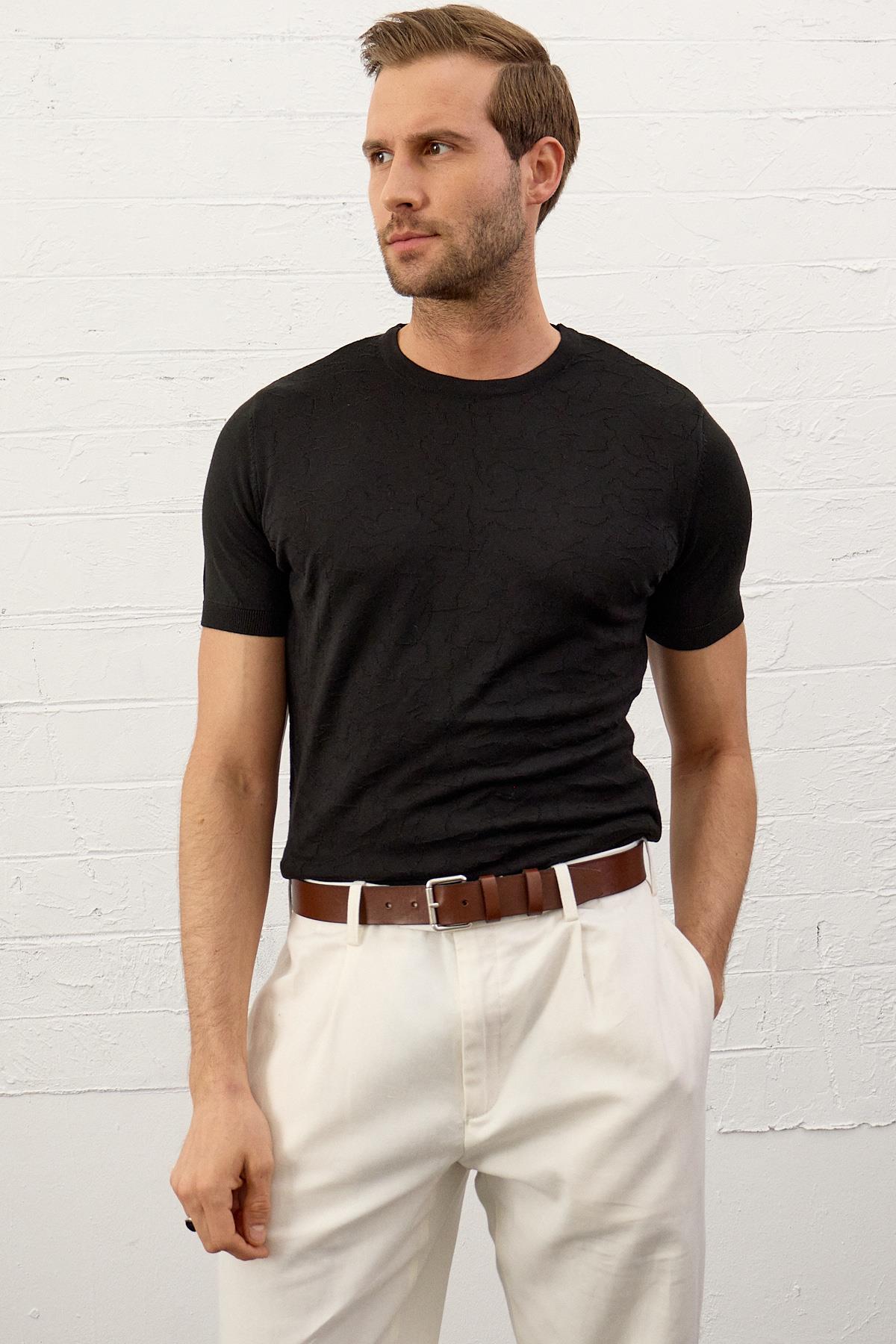 Erkek Modelli Bisiklet Yaka Slim-Fit Yazlık Triko Tişört Siyah 5016DNGR