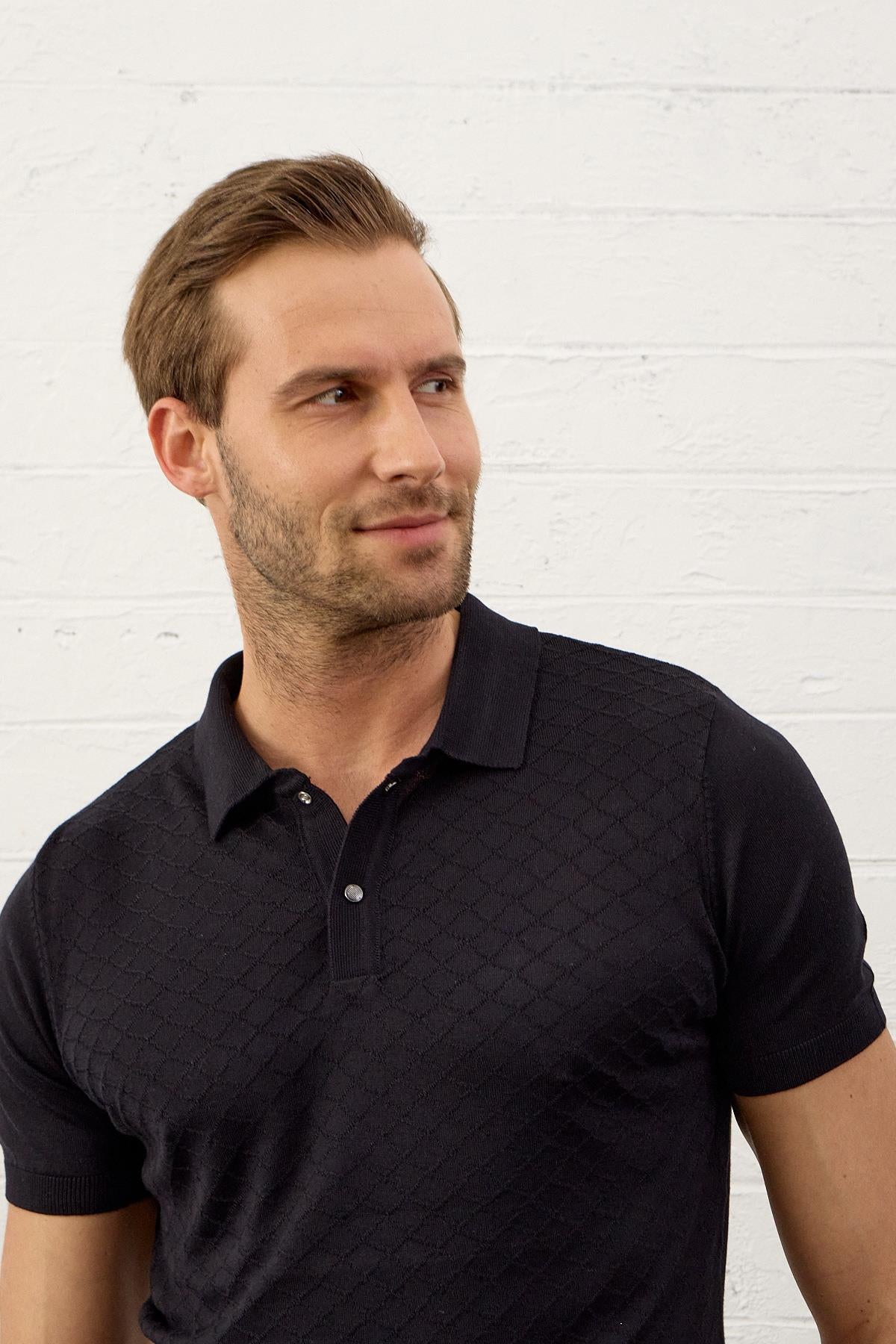 Erkek Yumuşak Dokulu Slim-Fit Polo Yaka İnce Triko T-shirtKoyu Lacivert 5008DNGR