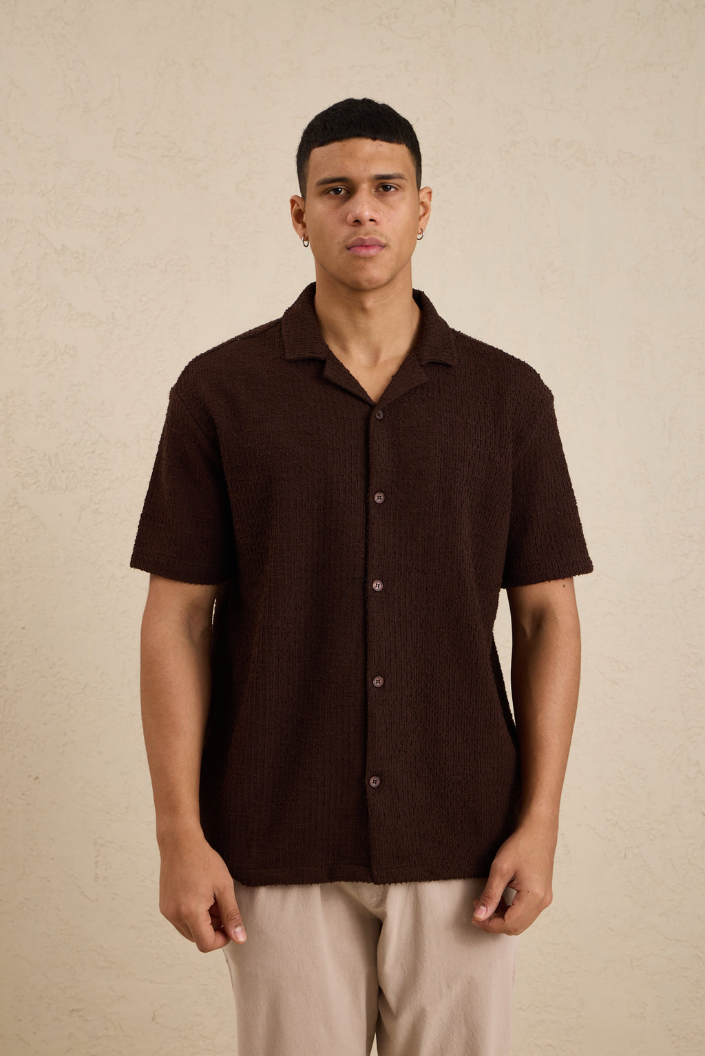 Erkek Teknik Kumaş Jakarlı Gömlek Kahverengi