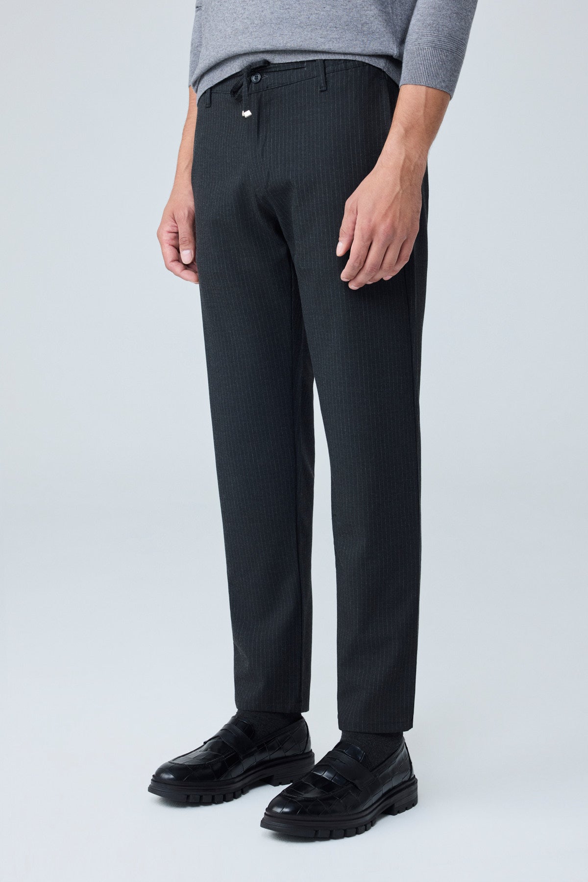 Erkek Comfort Fit Siyah Çizgili Jogger Pantolon Esnek Kumaş 0247DNGR