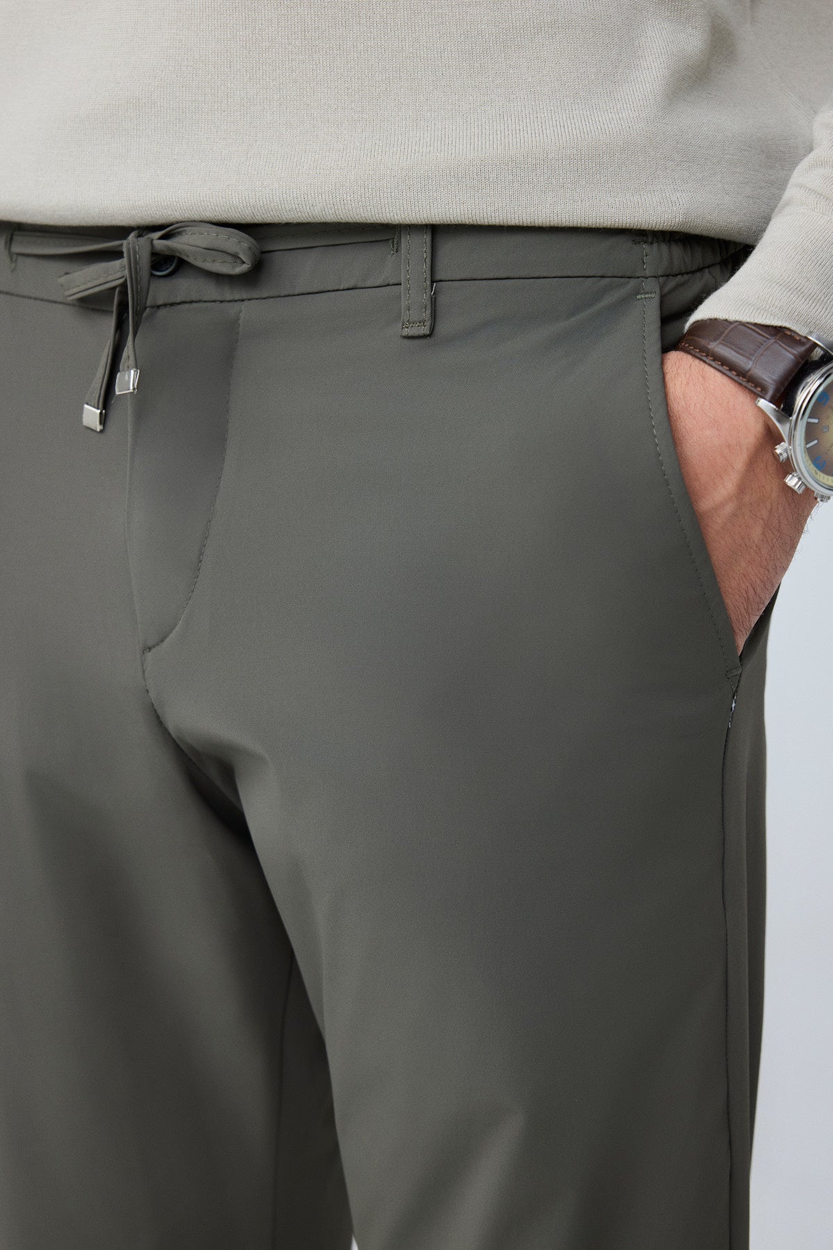 Erkek Premium Poliamid Kumaş Comfort Fit Jogger Haki Pantolon - 252DNGR