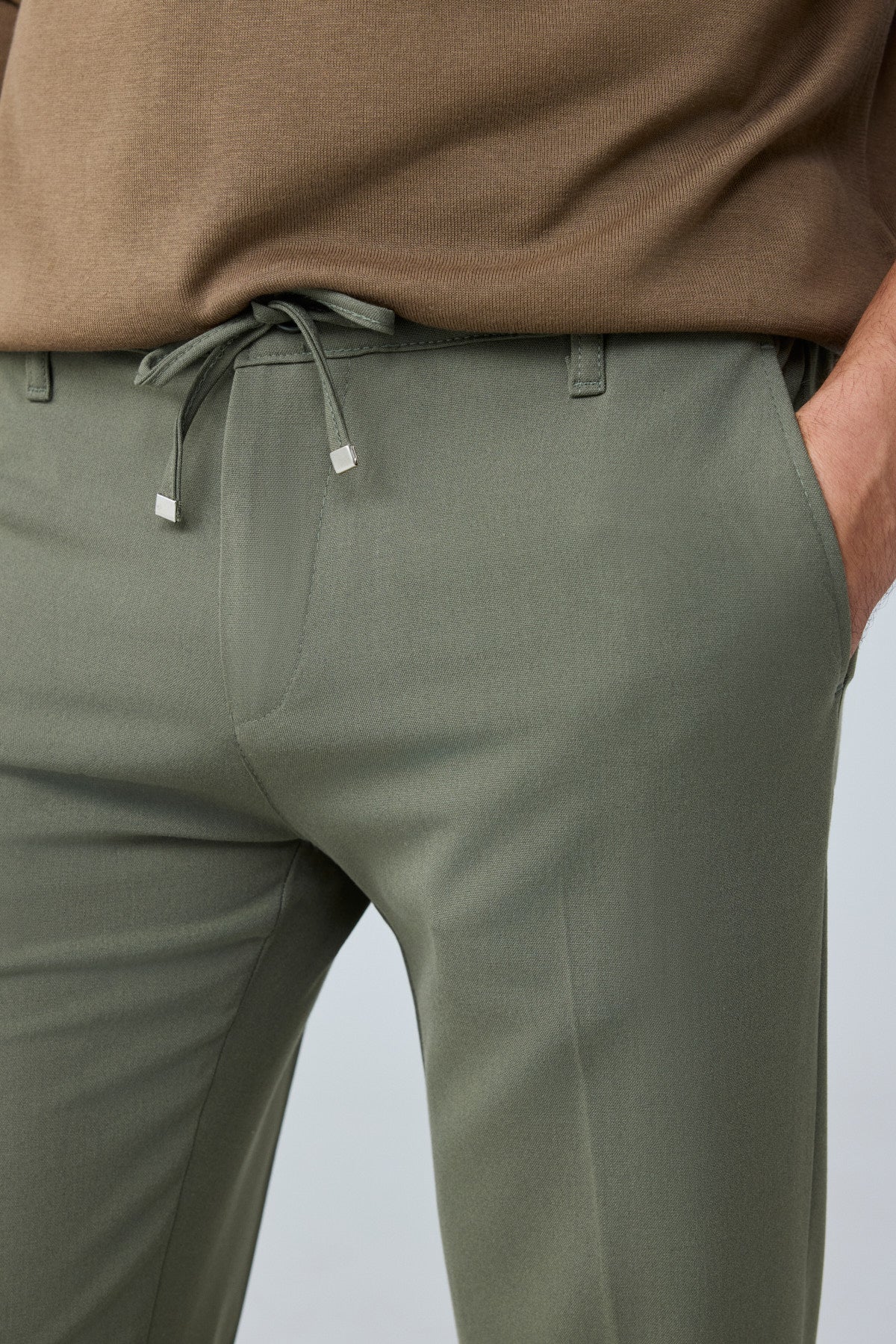 Erkek Comfort Fit Haki Jogger Pantolon | Esnek Kumaş Günlük Rahat Kesim – 169DNGR