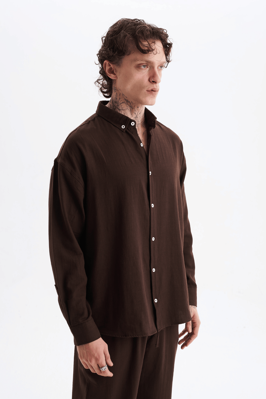 Erkek %100 Pamuklu Keten Görünümlü Pantolon Gömlek Takım Kahverengi