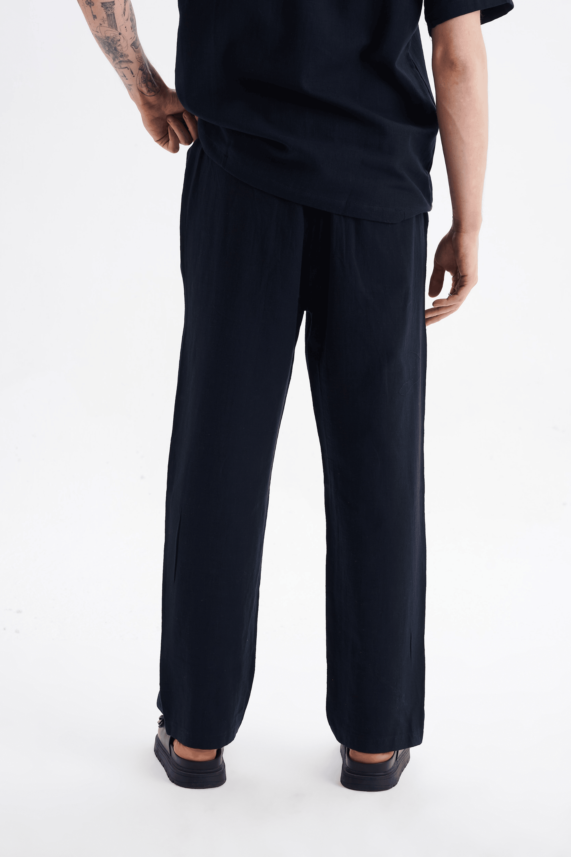 Erkek %100 Pamuklu Keten Görünümlü Pantolon Tshirt Takım Lacivert