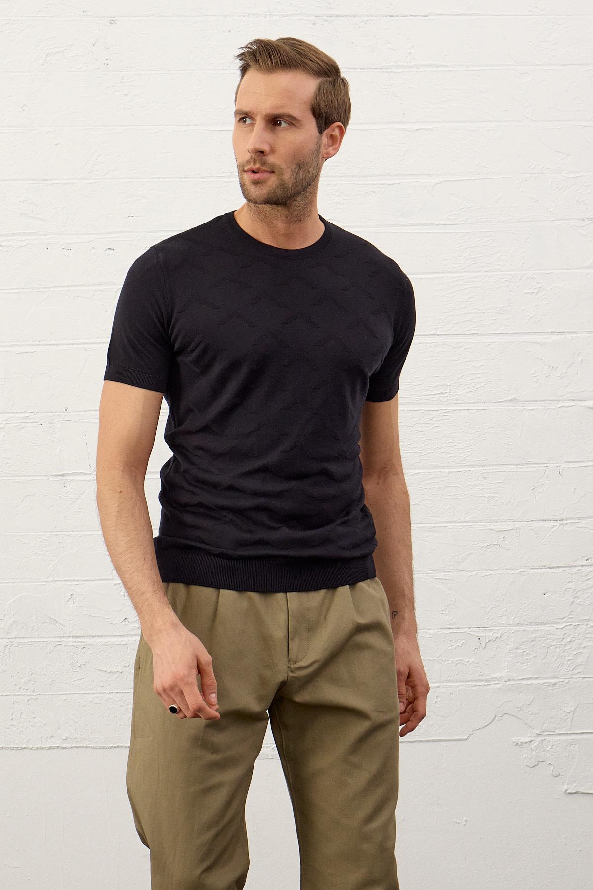 Erkek Bisiklet Yaka Slim-Fit Yazlık Triko Tişört Koyu Lacivert 5017DNGR