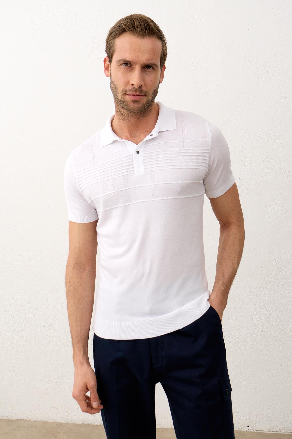 Erkek Çizgi Desenli Slim-Fit Yazlık Triko T-shirt Beyaz 5003DNGR