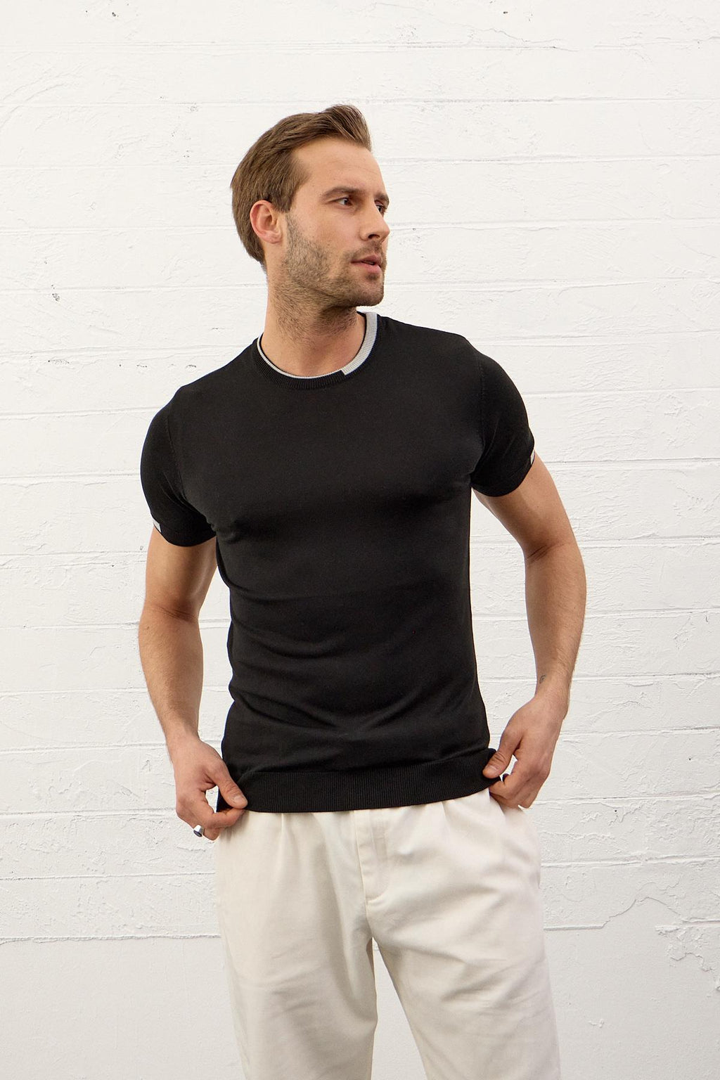 Erkek Garnili Slim-Fit Yazlık Triko T-shirt Siyah 5021DNGR