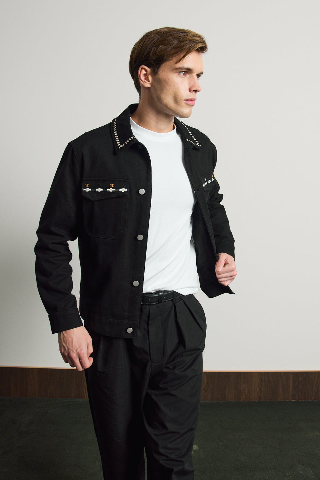 Erkek Nakışlı Denim Ceket Siyah