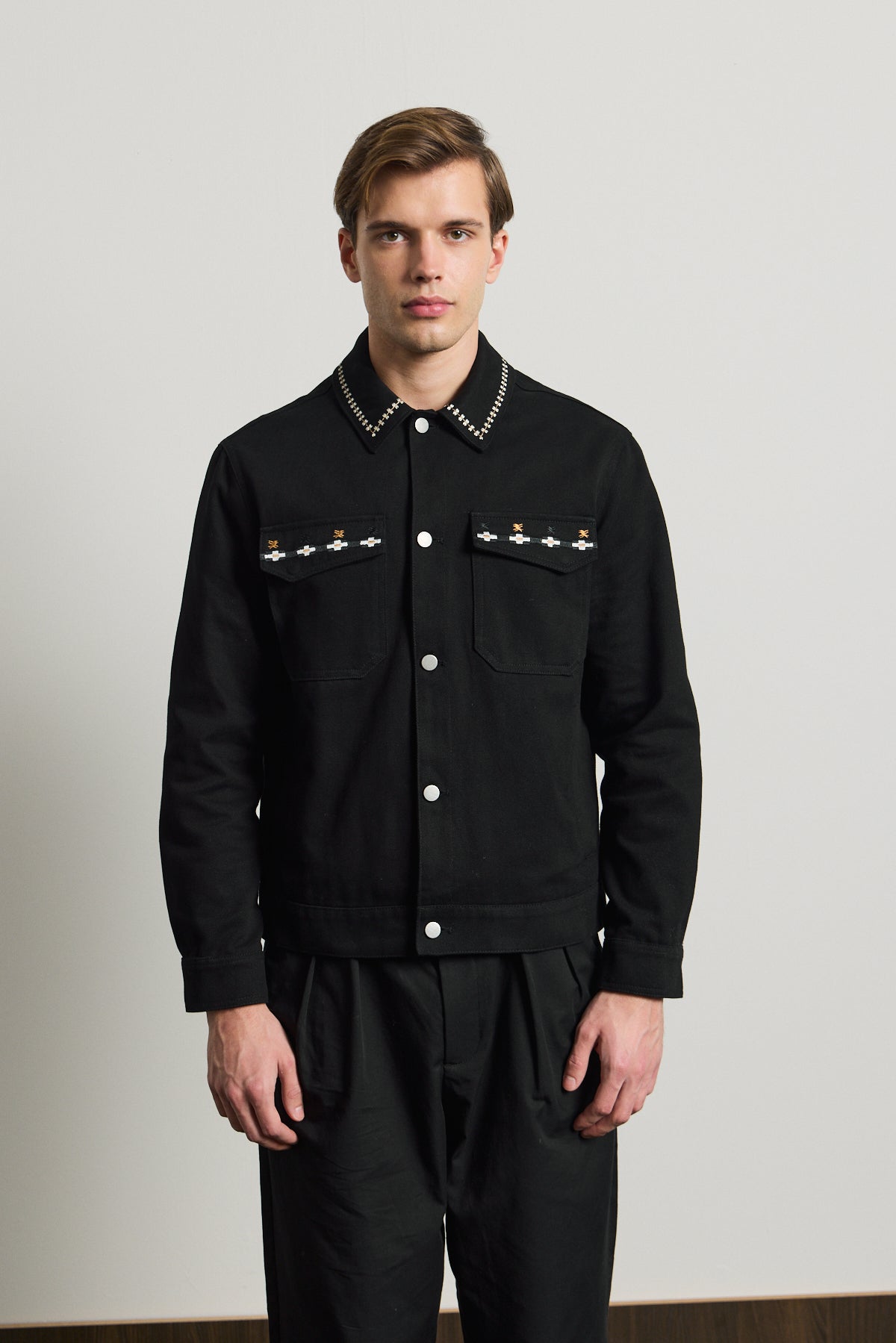 Erkek Nakışlı Denim Ceket Siyah