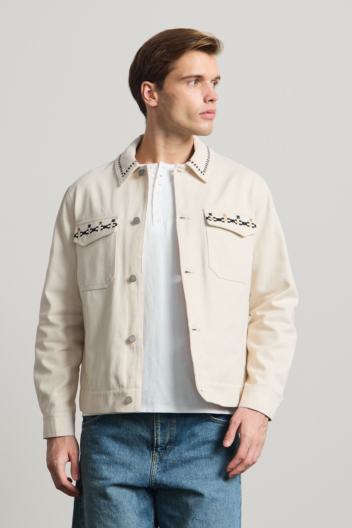 Erkek Nakışlı Denim Ceket Bej