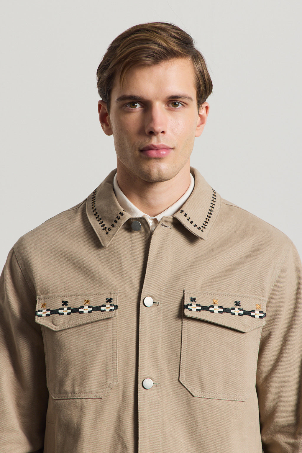 Erkek Nakışlı Denim Ceket Vizon