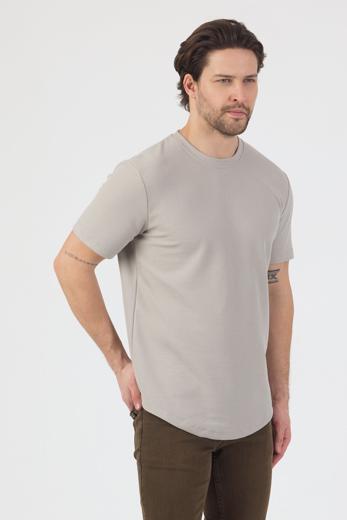 Erkek Pirinç Dokulu Örme Basic Tshirt Gri
