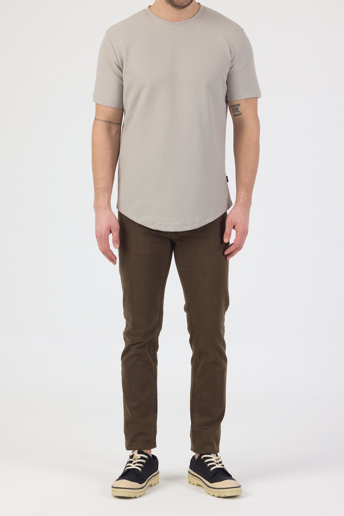 Erkek Pirinç Dokulu Örme Basic Tshirt Gri