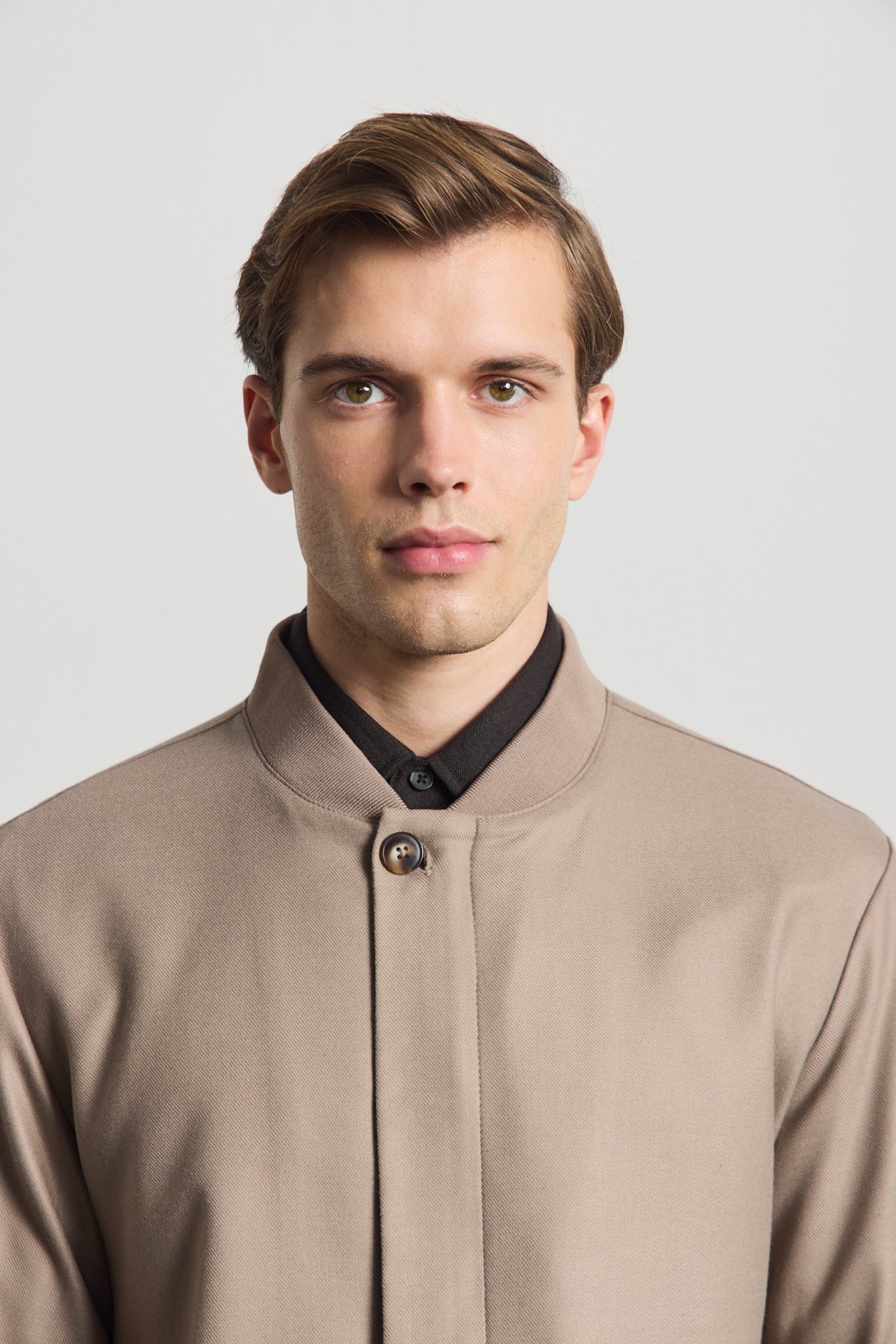 Erkek Poliviskon Özel Kumaş Ceket Bej