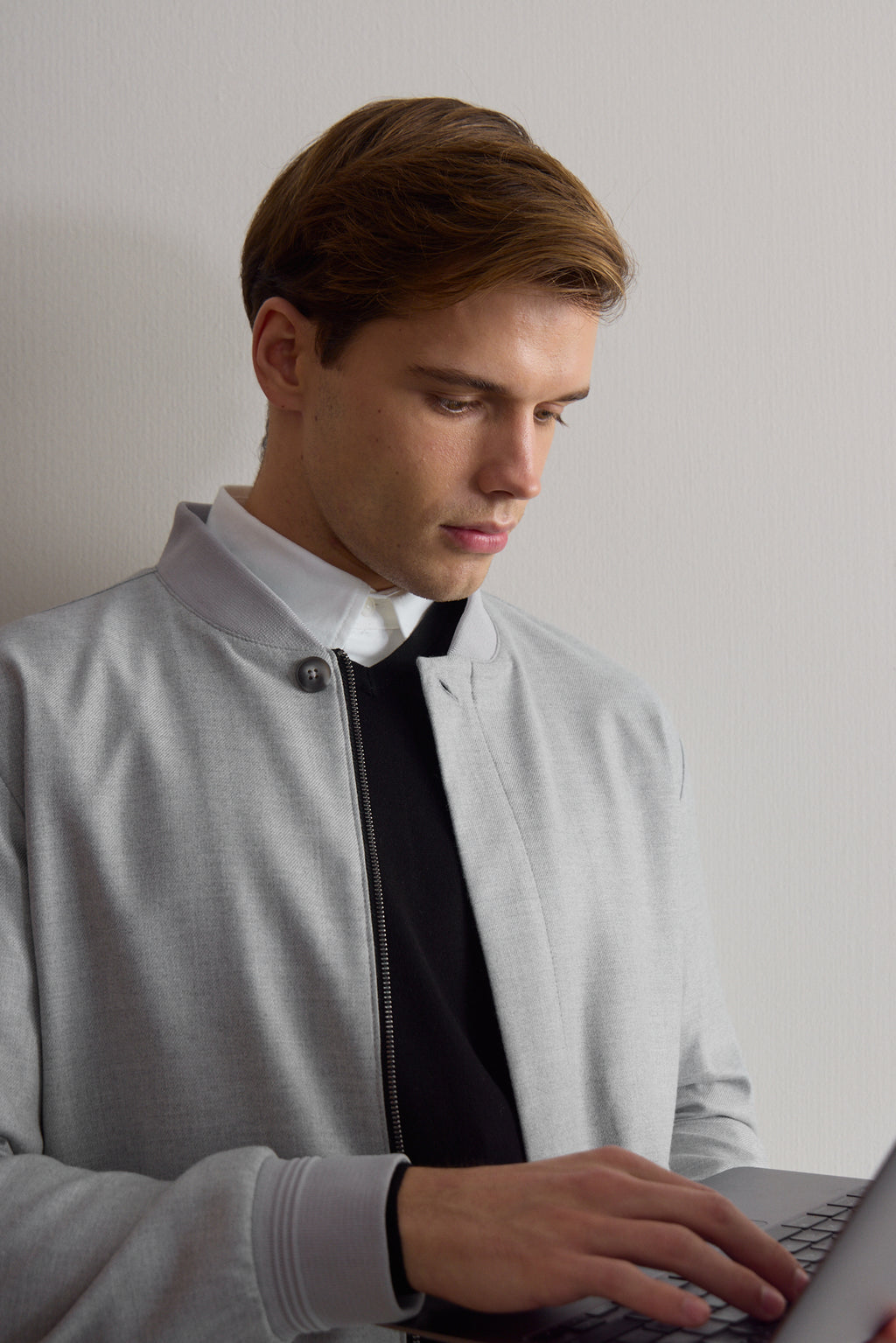 Erkek Poliviskon Özel Kumaş Ceket Gri