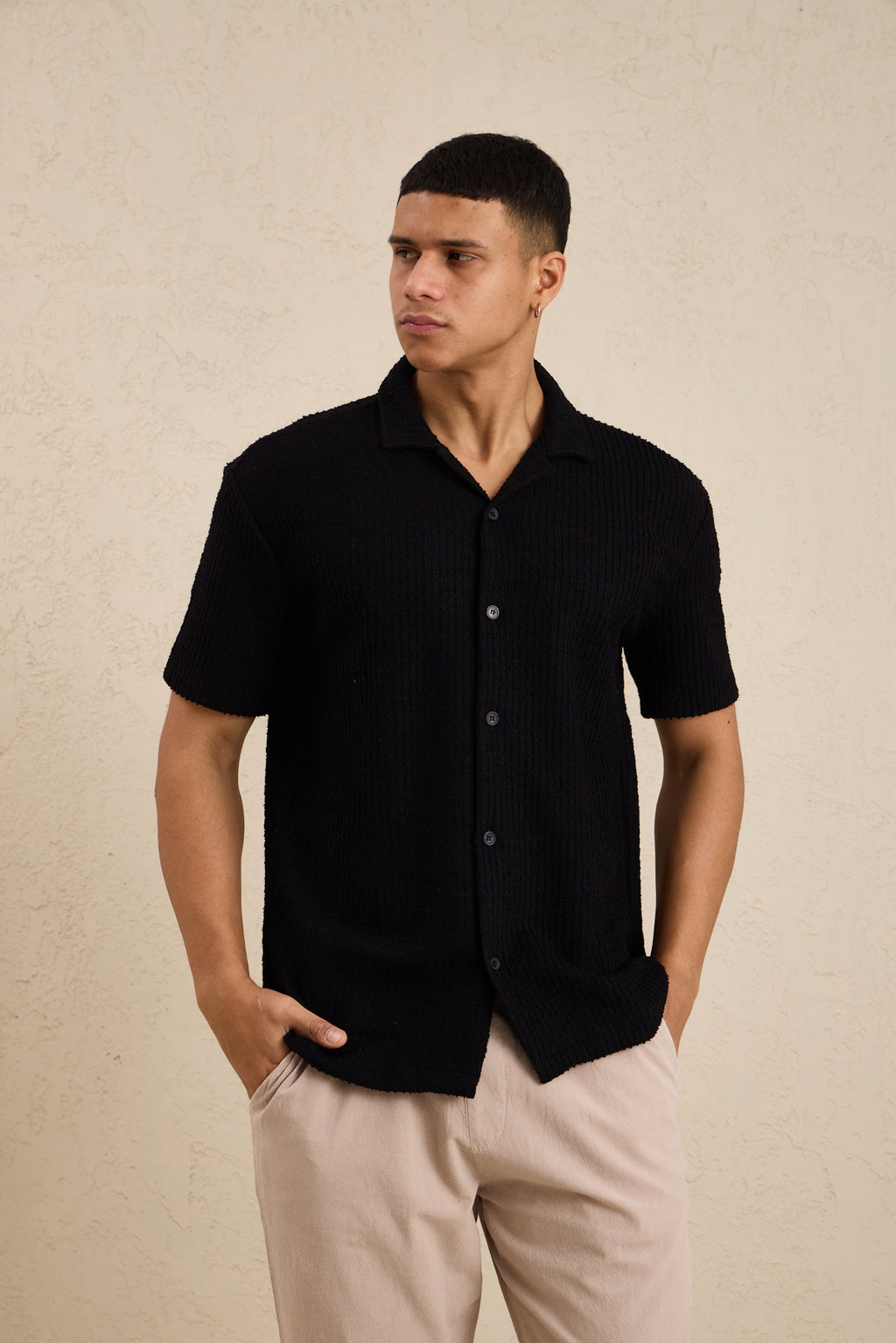 Erkek Teknik Kumaş Jakarlı Gömlek Siyah