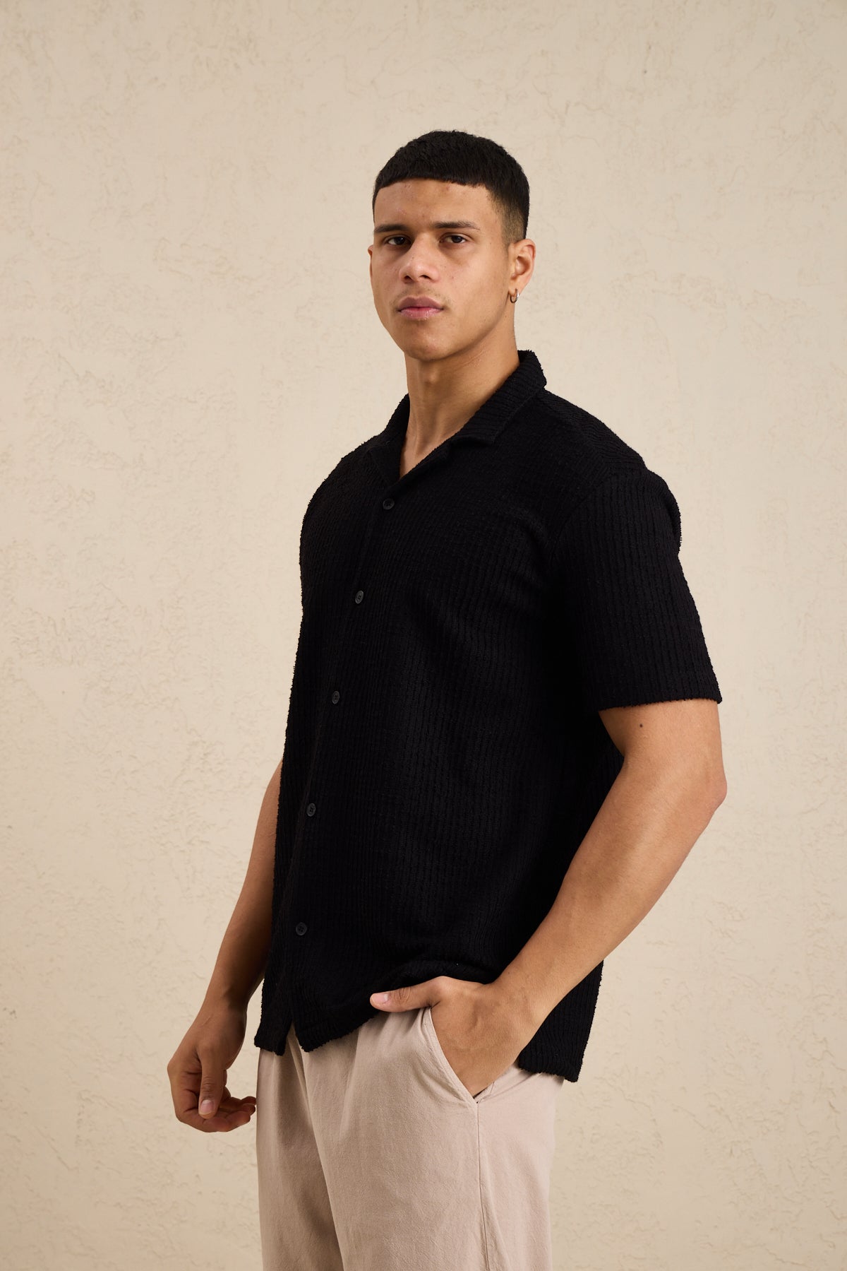 Erkek Teknik Kumaş Jakarlı Gömlek Siyah