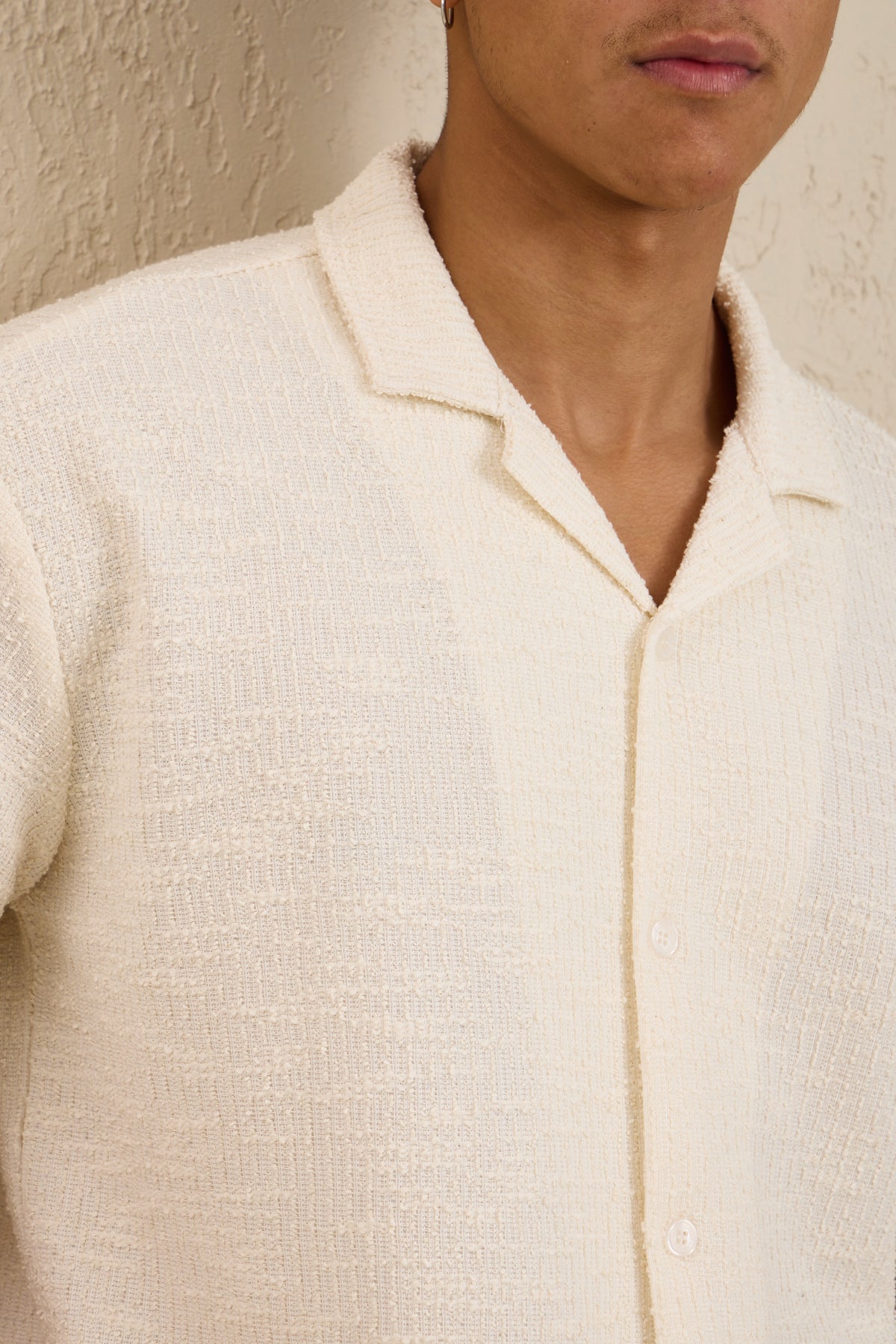 Erkek Teknik Kumaş Jakarlı Gömlek Ekru