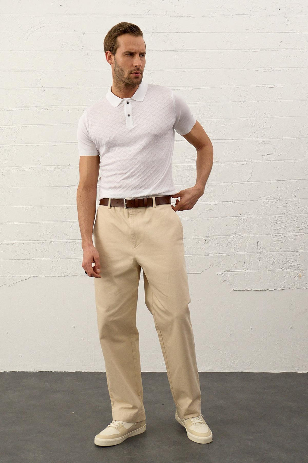 Erkek Yumuşak Dokulu Slim-Fit Polo Yaka İnce Triko T-shirt Beyaz 5008DNGR